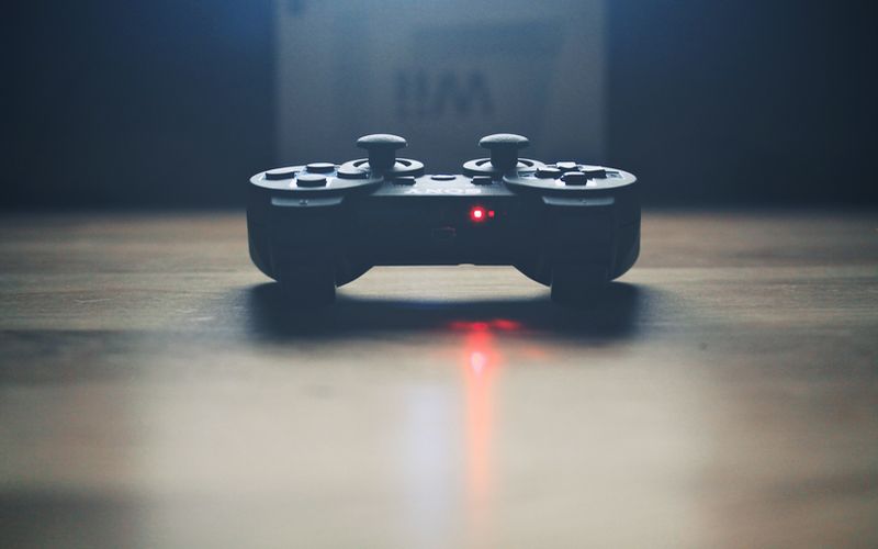 2 entornos gratuitos para desarrollar videojuegos sin programar
