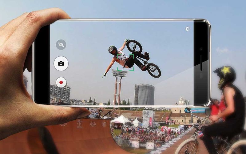 Phablet de 5.5 pulgadas con grandes características