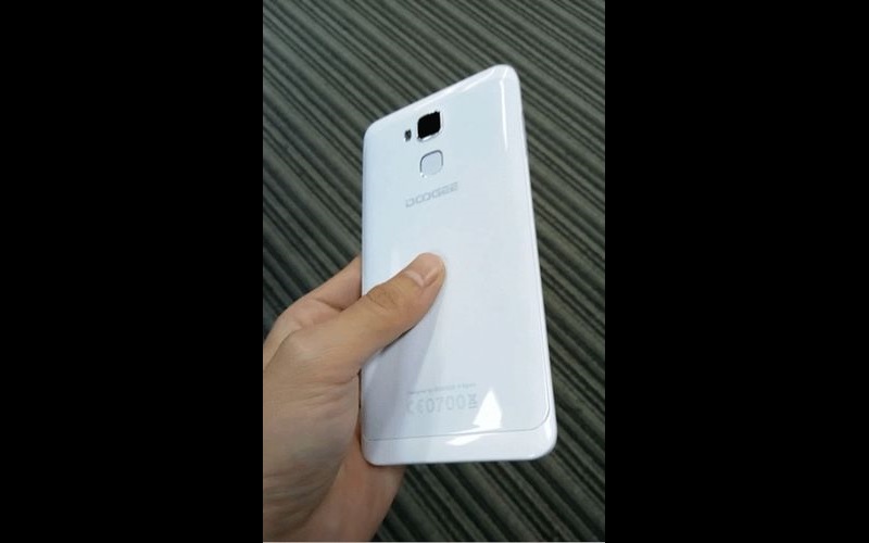 Doogee Y6 Piano White, otro teléfono de leyenda después de Y6 Piano Black